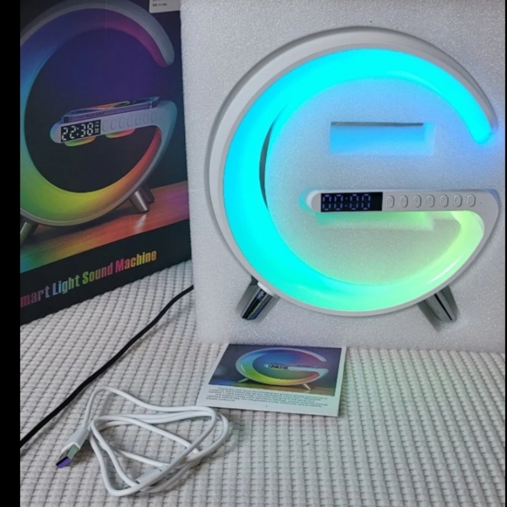 SMART ligth sound speaker, a clock, alarm, light lamp.